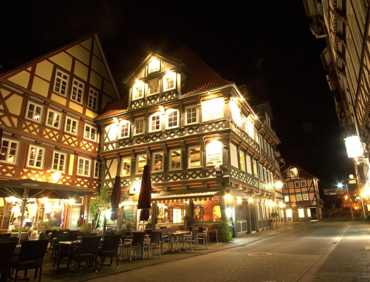 Fachwerk-Hotel Eisenbart Munden  Exterior photo
